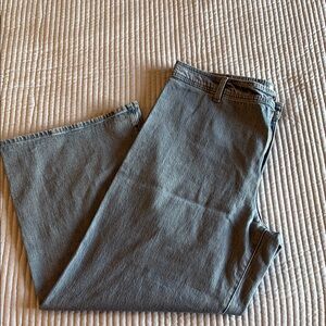 Jeans in Blue Gray Wide Leg Pants